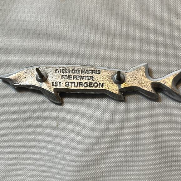 Vintage G.G. Harris Fine Pewter Sturgeon Pin 1988 Hand Painted - Picture 2 of 2